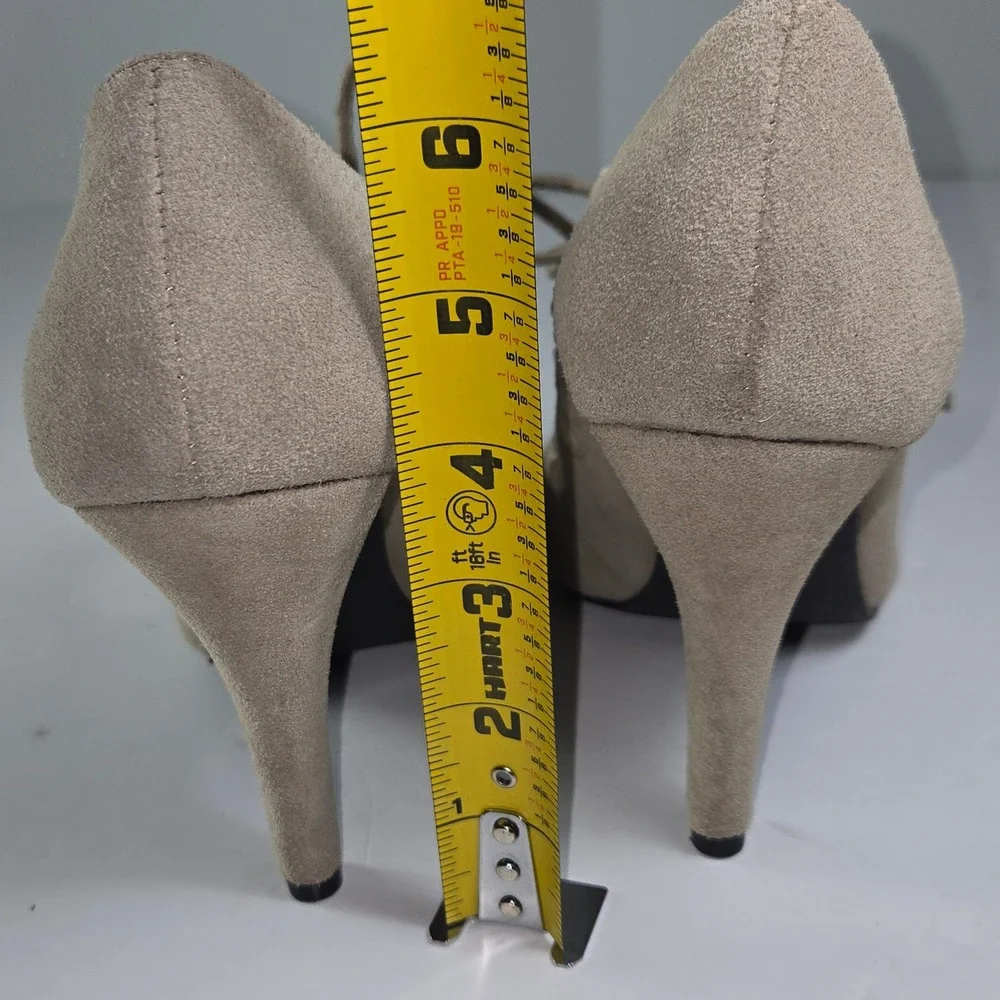 Crown Vintage Bruges leather Cutout‎ Lace Up Heels Beige Women's Size 7.5M